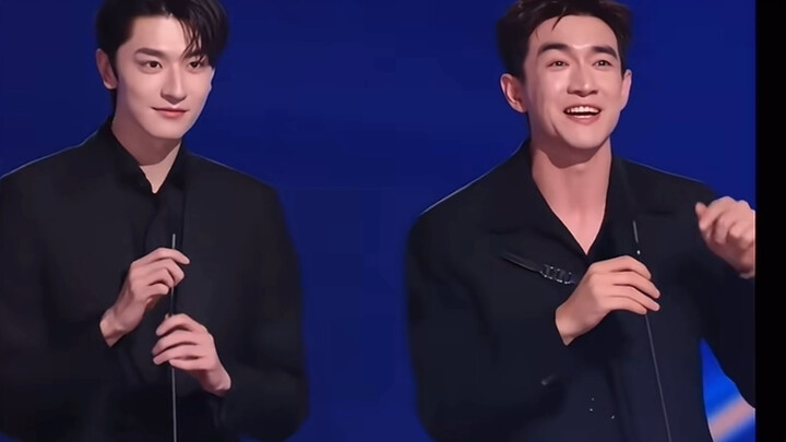 ใครบอกว่าสองคนนี้หน้าเหมือนกัน? ลินเกิงซินยังแซงลินอีไปตั้งเยอะเลยนะ!