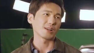 เมื่อไป่หยูเข้าสู่ระบบฮ่องกง ในที่สุดเขาก็เรียกชื่อที่สลักอยู่ในดีเอ็นเอออกมา