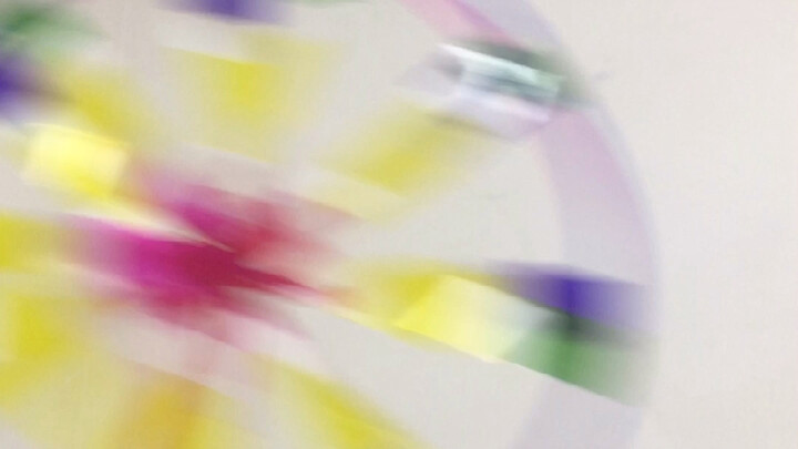 你好 我是三十七度八  买了个小风车的那