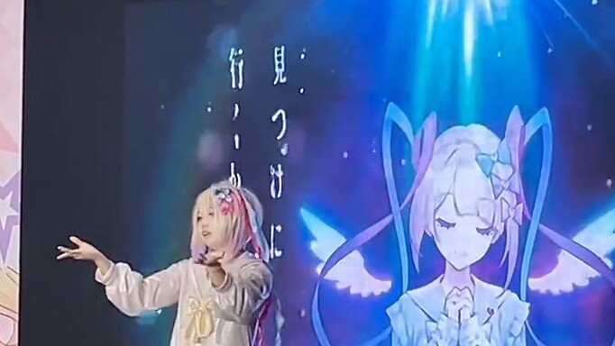 [Zi Qian] เต้น INTERNET OverDOSE และ INTERNET YAMERO สองครั้งติดต่อกันในนิทรรศการการ์ตูน! !