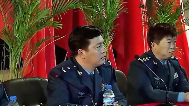 Từ bỏ mức lương hàng triệu đô la mỗi năm để về nước! Tiến sĩ du học sinh công khai chỉ trích bệnh vi