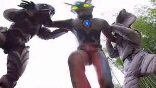 Zero is about to be defeated by the monster, will you cheer him on?