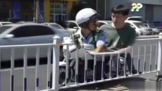 Số phận giống như một cây cầu, không hơn, không kém, vừa phải!