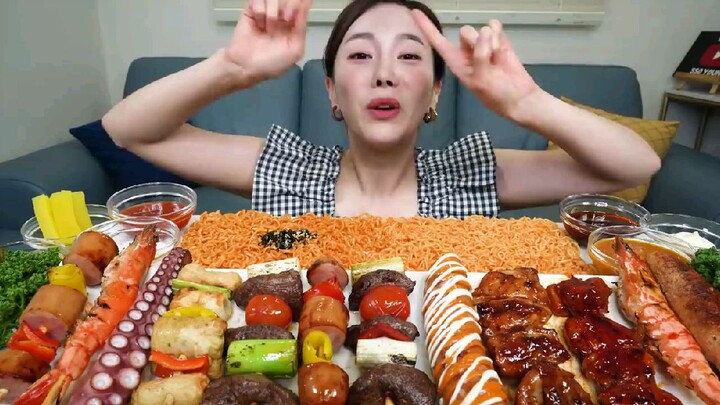 Spicy Korean Noodles 🔥 Buldak Ramen Grilled Skewers Korean Style BBQ Mukbang ASMR