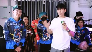 พี่เนม