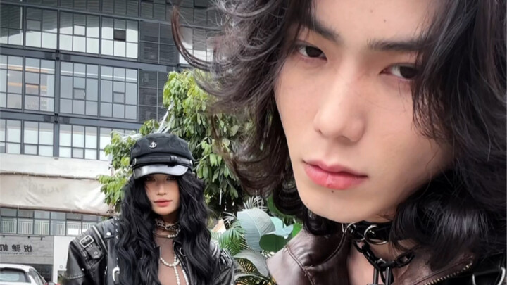 Ra ngoài chơi với bạn bè thì nên chụp kiểu này!