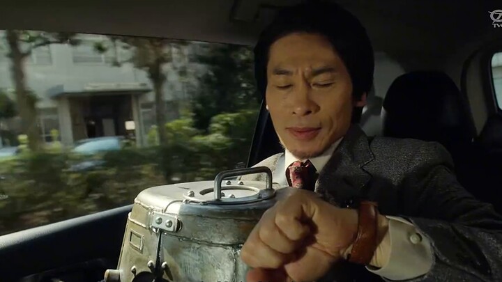 อุลตร้าแมนทั้งเจ็ดคุ้มกันพวกเขา เทย์เลอร์ออกไปด้วยตัวเอง และอุลตร้าแมนไทกะชนะการต่อสู้ครั้งแรก!