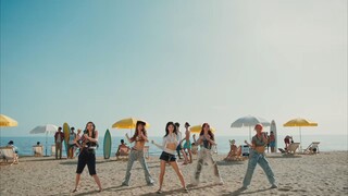(여자)아이들((G)I-DLE) - '클락션 (Klaxon)' Official Music Video