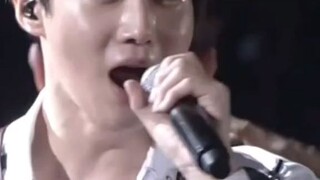 Exo's Don't Go MR Removed
