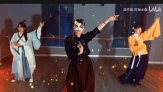 Jiangshan's Yingtaiqing ad has managed to infiltrate the world of square dancing.