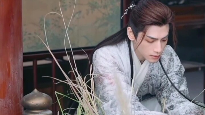 【Fu Dalong/Zhu Yilong x Luo Yunxi】Tidak Ternoda oleh Debu