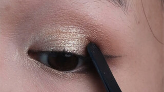 【Camera gốc không filter】 Người bình thường vẽ makeup giống Cúc Tịnh Y