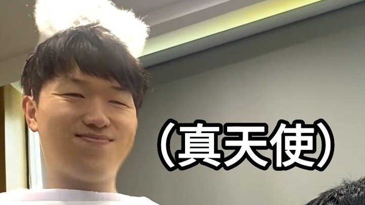 Patient: An angel… How can there be an angel here!