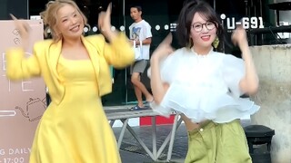 【หลี่ จื่อซวน】ว้าว!!! คอลเลคชั่นเลมอนและแอปเปิล! (เราไม่ได้พูดถึงชุดนะ แต่สวยดี)