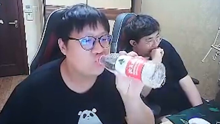 【Pertunjukan DYS】Ambil mangkuk nasi Anda! Dege Sege akan mengajak Anda menikmati hidangan lezat (Bag
