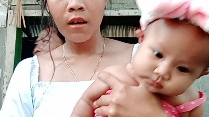 my little pinky aylah😍