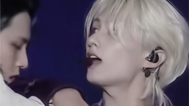 Remember, in K-pop, Wen Junhui looks like this.
