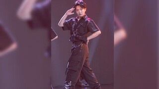 BOYSTORY ฮัน ยู - คัฟเวอร์เพลง "Kill This Love" ของ BLACKPINK และ "FIRE" ของ BTS