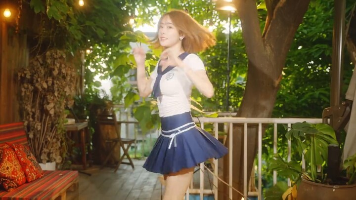 Love you, hi, are you all sister Momo’s boys?