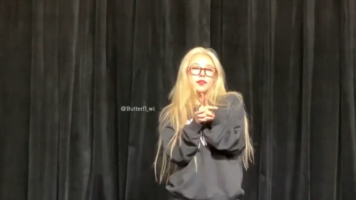 【辉人】我是真的很爱她身上这种漫不经心又游刃有余的劲儿