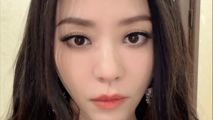 【จางเหลียงying】วันนี้ฟังเพลง "หลงรักแค่เธอ" หนึ่งรอบ