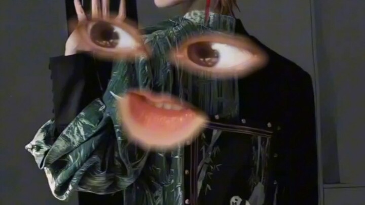I’ve alienated everyone just to look good in cosplay convention photos!