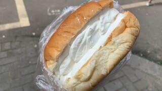 小时候最喜欢吃的面包