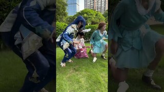 可怜的小舞又被唐三和宁荣荣欺负了 #斗罗大陆 #小舞 #唐舞桐 #唐三