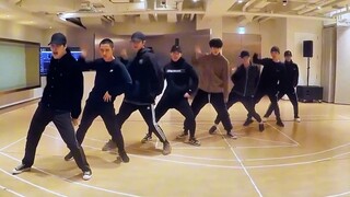 EXO《Electrickiss》练习室版 走位全靠飞