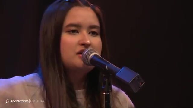 أنا أحبك 3000 مباشرة