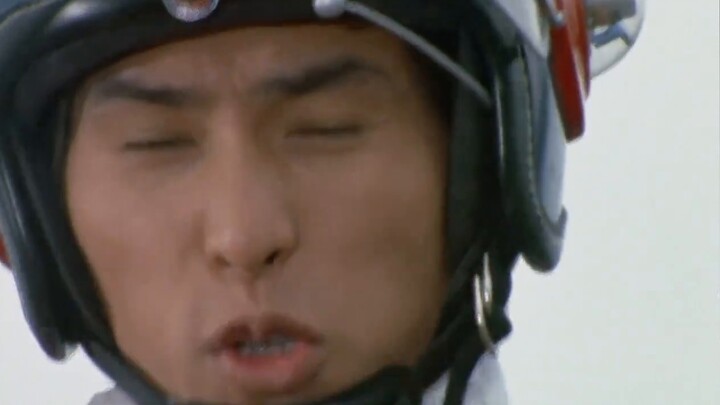 The liquid monster hides in the water and eats people many times. Kotaro goes into the mountains to 