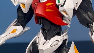 Answer the model question - Orange Cat Industrial Space Knight D-boy