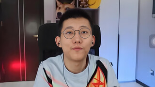 油管上的鲤鱼可爱捏