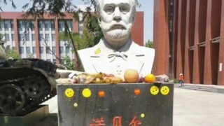 我们中国学生就是平常提倡相信科学，一到考试，我们相信神学，佛学