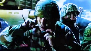 “我们的任务是掩护平民撤退！绝不后退！”