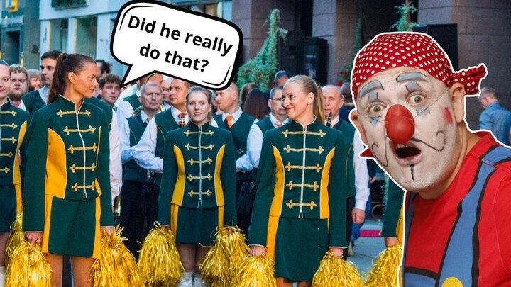 ATROLL CLOWN IN THE PARADE