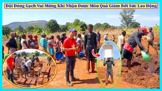 Hùng KaKa ll Người Dân Vui Mừng Khi Nhận Món Quà Ý Nghĩa Từ Người Việt Nam Để Giảm Bớt Sức Lao Động