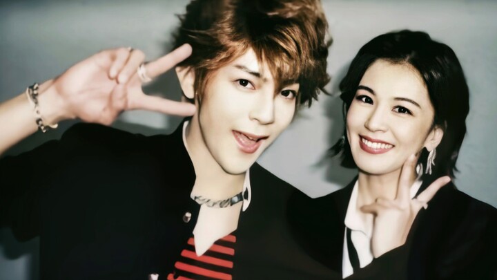 Perpisahan di usia delapan belas tahun, hari ini akhirnya bertemu kembali.