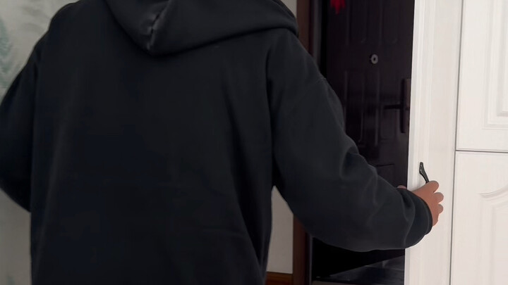 Satu orang tinggal di enam kamar pas banget