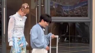 Zhou Shenyuqi เดินผิดทางอีกครั้ง (เสียงกระซิบ)! กวางขาวแปลงร่างเป็นจี้สุดน่ารัก! Bai Lu และ Zhang Zh