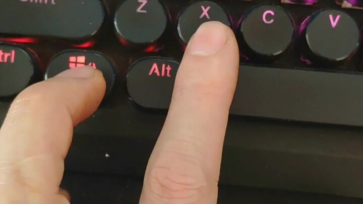 玩转win键，你也是电脑高手。