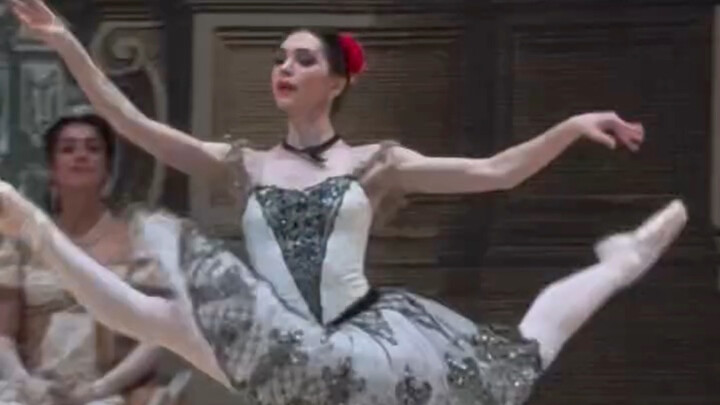 【Reupload】Darina Moseeva Variasi Paquita, Teater Bolshoi Moskow