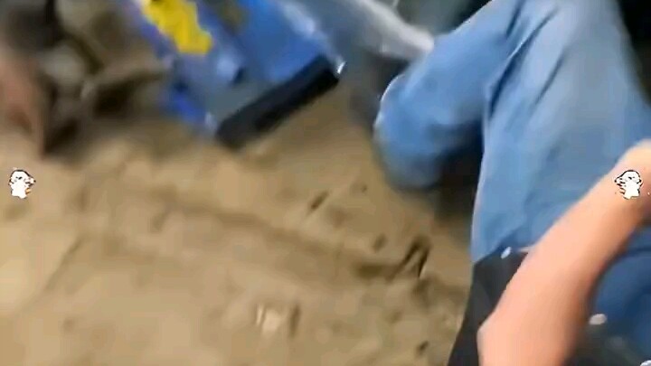 Block-Building Killer!! Humanity Is Doomed!!