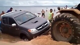 FUNNY FAIL MOMENTS -EXTREME OFF ROAD FAIL❌WIN🏆4X4 6X6 COMPILATION - REACTION