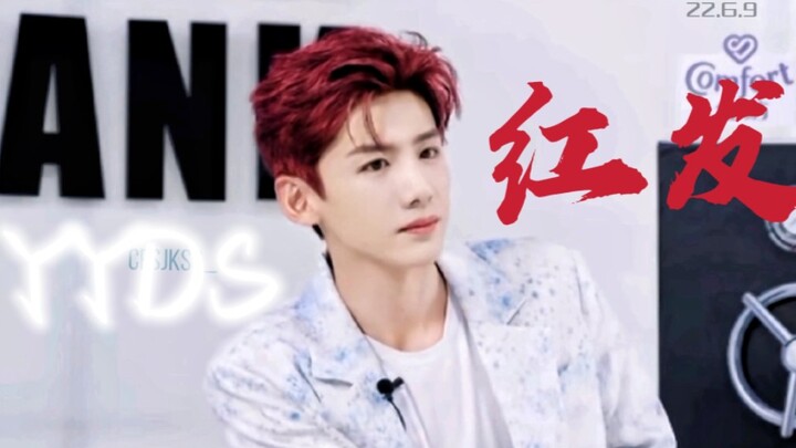 I’d even believe he’s an idol! Hong Fa is just too handsome!!!