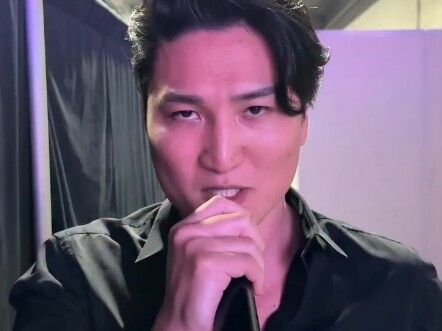 Brother Ming’s Oreo Singing