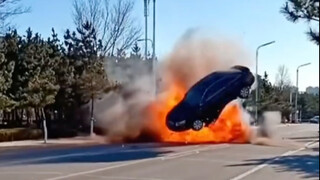 คุณรู้จักไฟเตือนอันตรายเหล่านี้บนรถหรือเปล่า? #ความรู้รถยนต์วันละหนึ่งข้อ