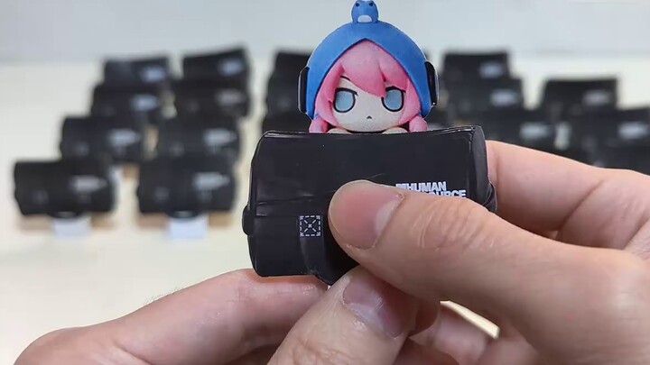 [Arknights] Operator Pinching Fun, Fun and Easy to Make! Pick up the paper toy drawings yourself, Ha