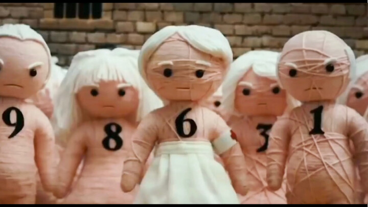 الرياضيات في كل شخص، تبيّنُ أنها هي هويّة هذا الشخص بالذات.