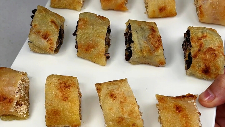 Ở quán trà, 3 cái bánh bao ngọt đã hơn 20 tệ rồi; thật ra món này cực kỳ đơn giản, chỉ cần có nồi ở 